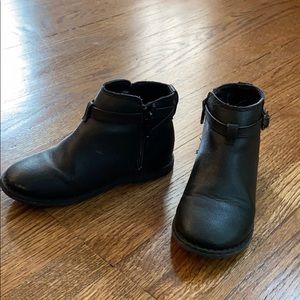 Black Gap kids ankle boots